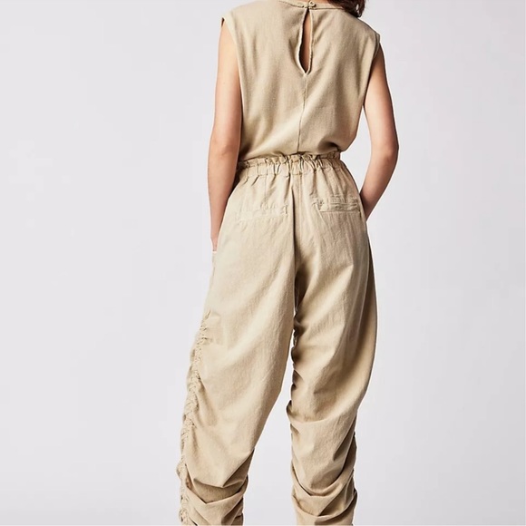 NWT Free People Mixed Media Jumpsuit Sz Medium - Picture 3 of 6